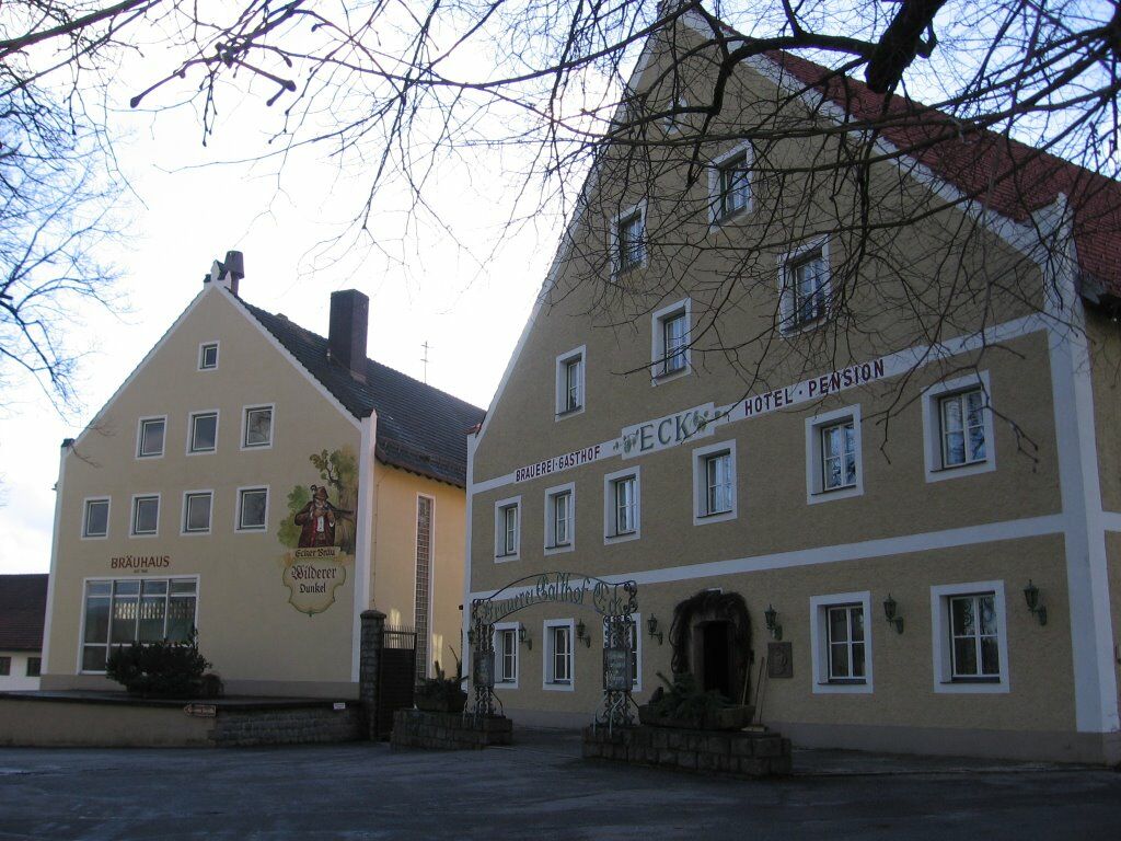 Brauerei-Gasthof Eck Bobrach Exterior photo